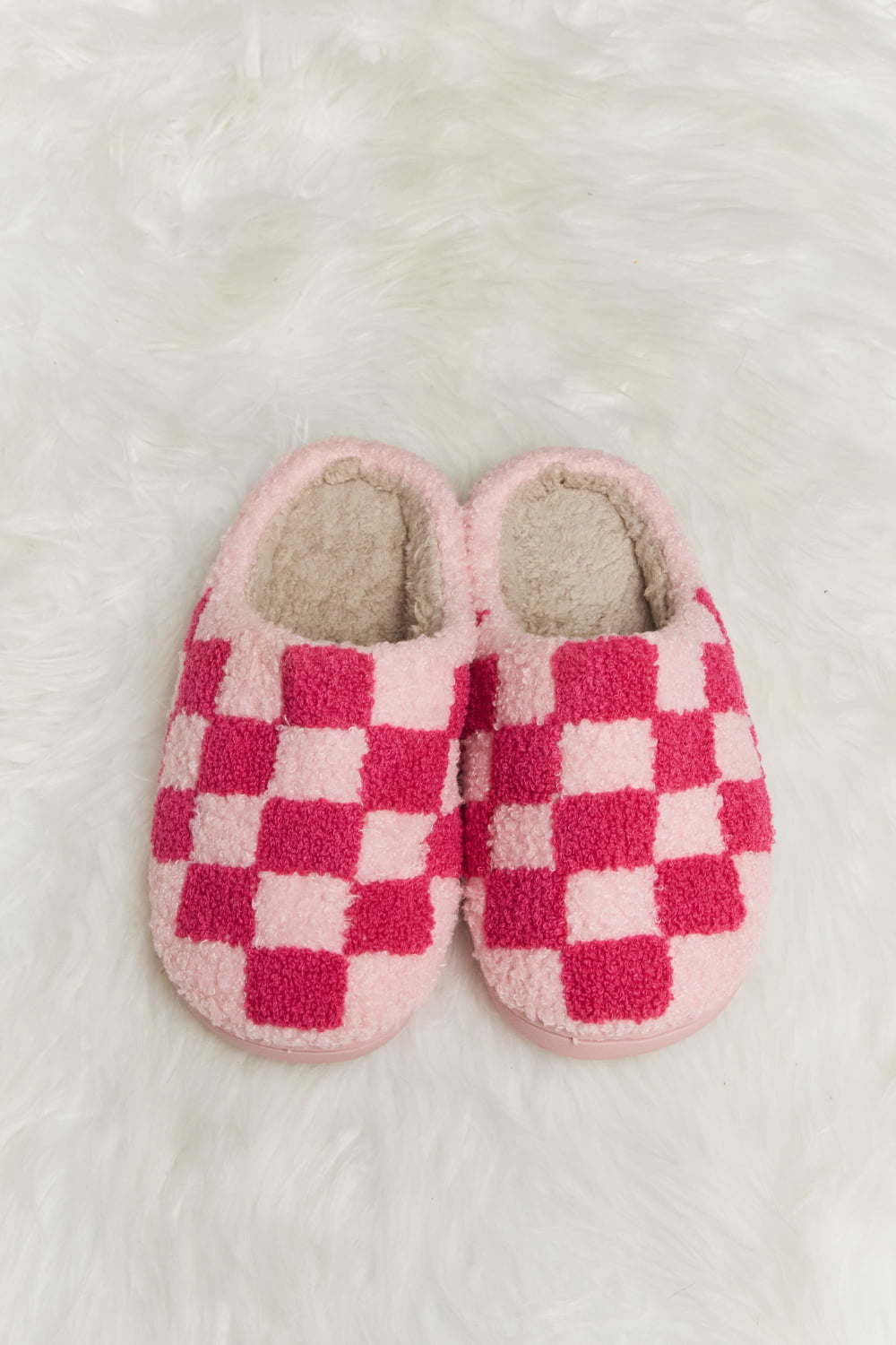 Checkered Print Plush Slippers